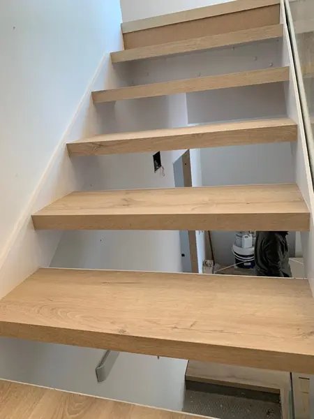 Escaleras de parquet